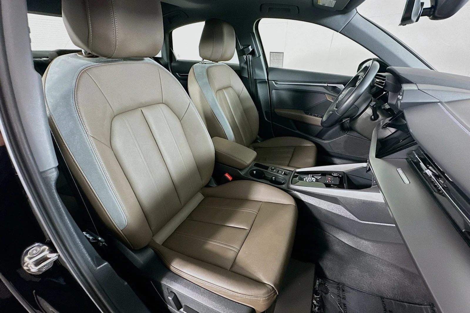 Used 2023 Brilliant Black Audi Premium image 8