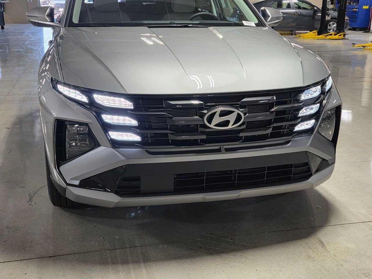 New 2026 Shimmering Silver Hyundai SEL Premium FWD image 9