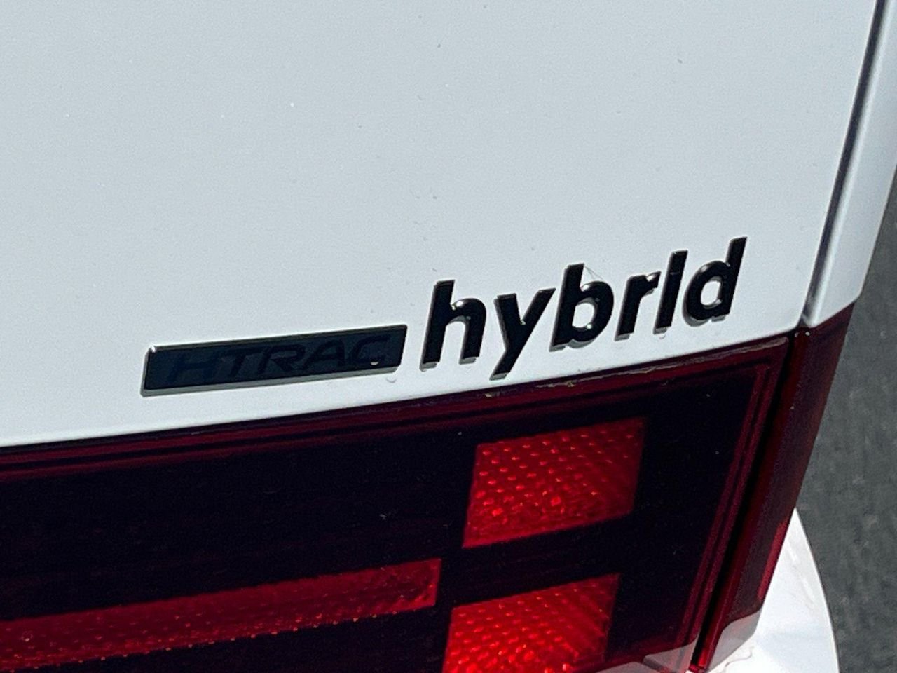 New 2026 White Hyundai Calligraphy image 25