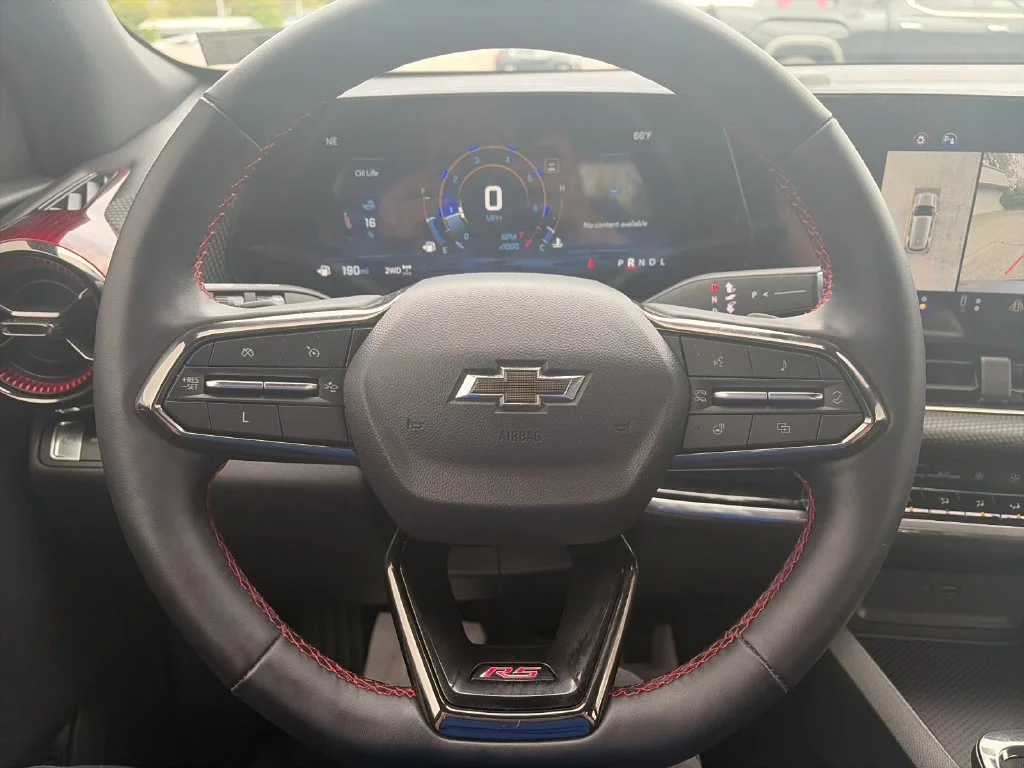 Used 2025 Gray Chevrolet RS image 28