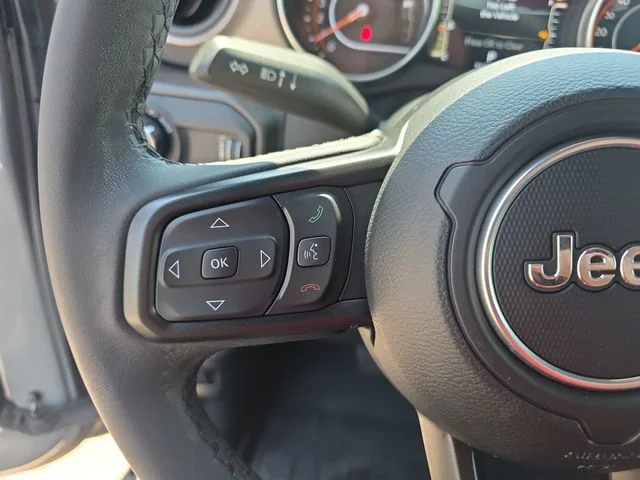 Used 2023 Gray Jeep Sport S image 17
