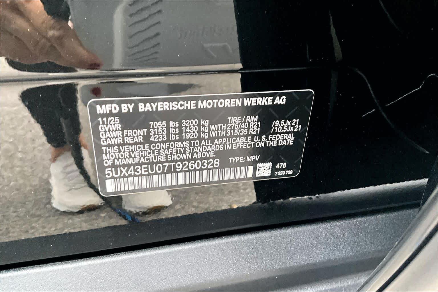 New 2026 Black Sapphire Metallic BMW xDrive50e image 18