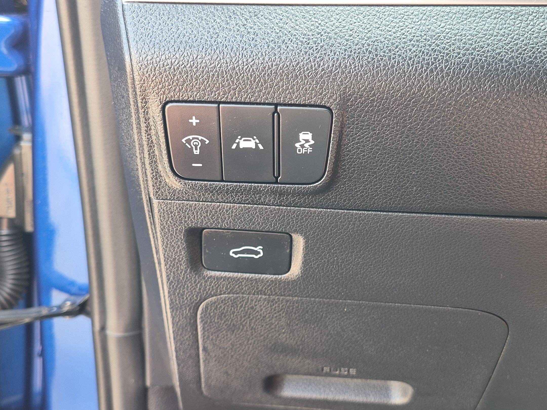 Used 2024 Sapphire Blue Kia GT-Line image 24
