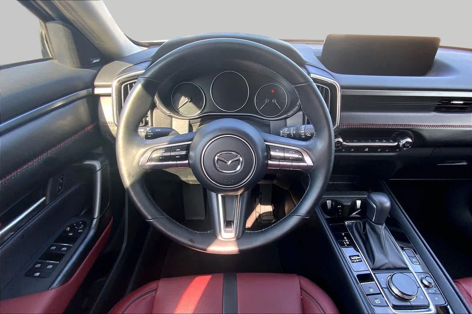 Used 2026 Wind Chill Pearl Mazda Premium Plus image 6