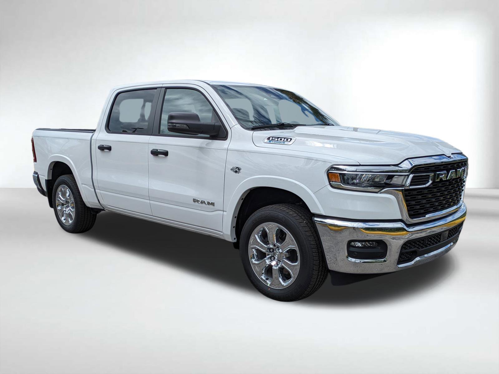 New 2026 Bright White Clear-Coat Exterior Paint RAM Big Horn/Lone Star image 2