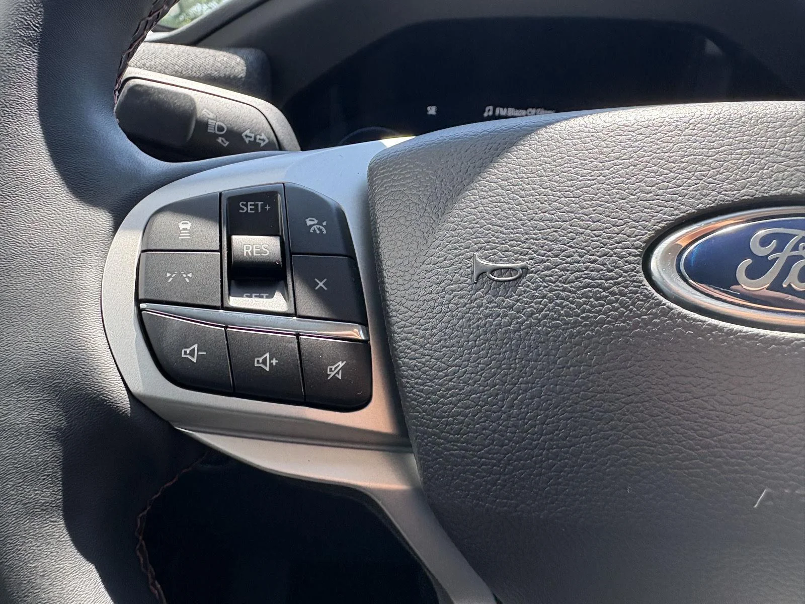 New 2026 Agate Black Metallic Ford Active image 10