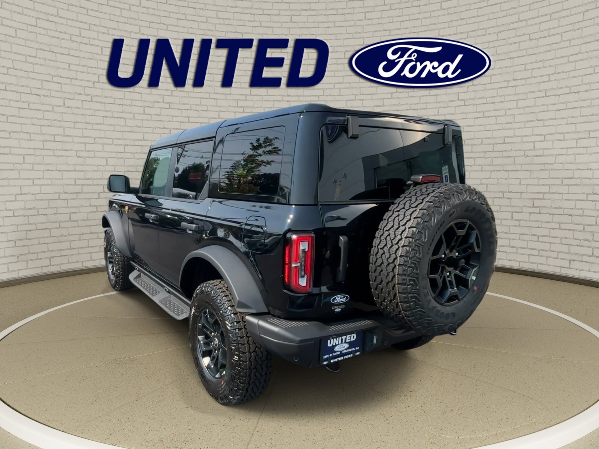 New 2026 Shadow Black Ford Badlands® image 6