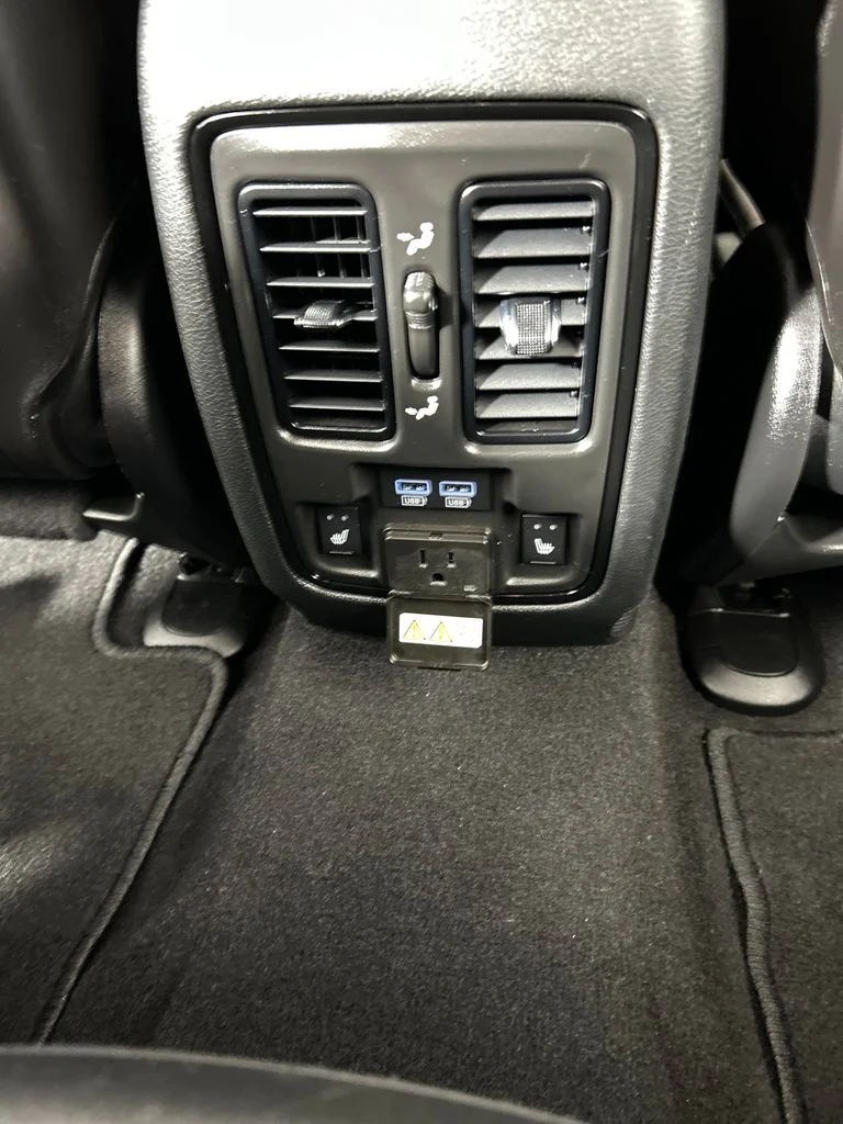 Used 2023 Gray Dodge Citadel image 18