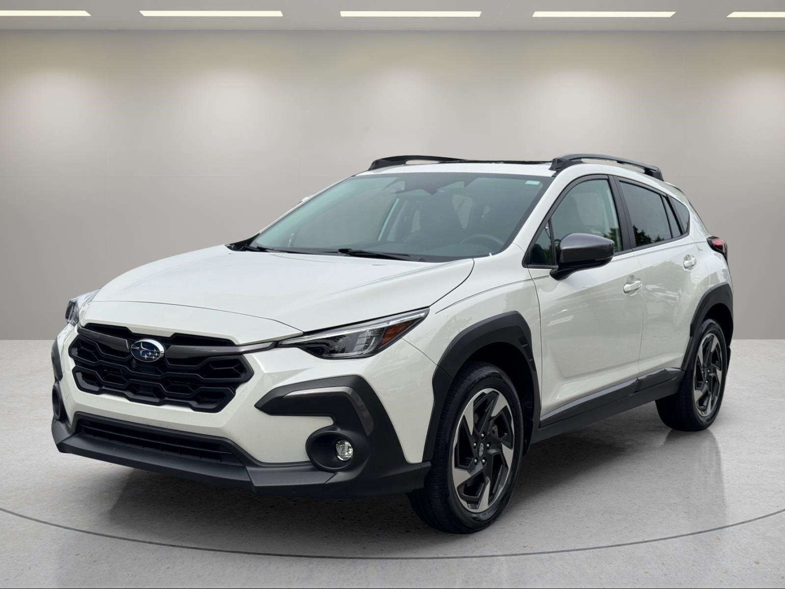 Used 2024 Crystal White Pearl Subaru Limited image 1
