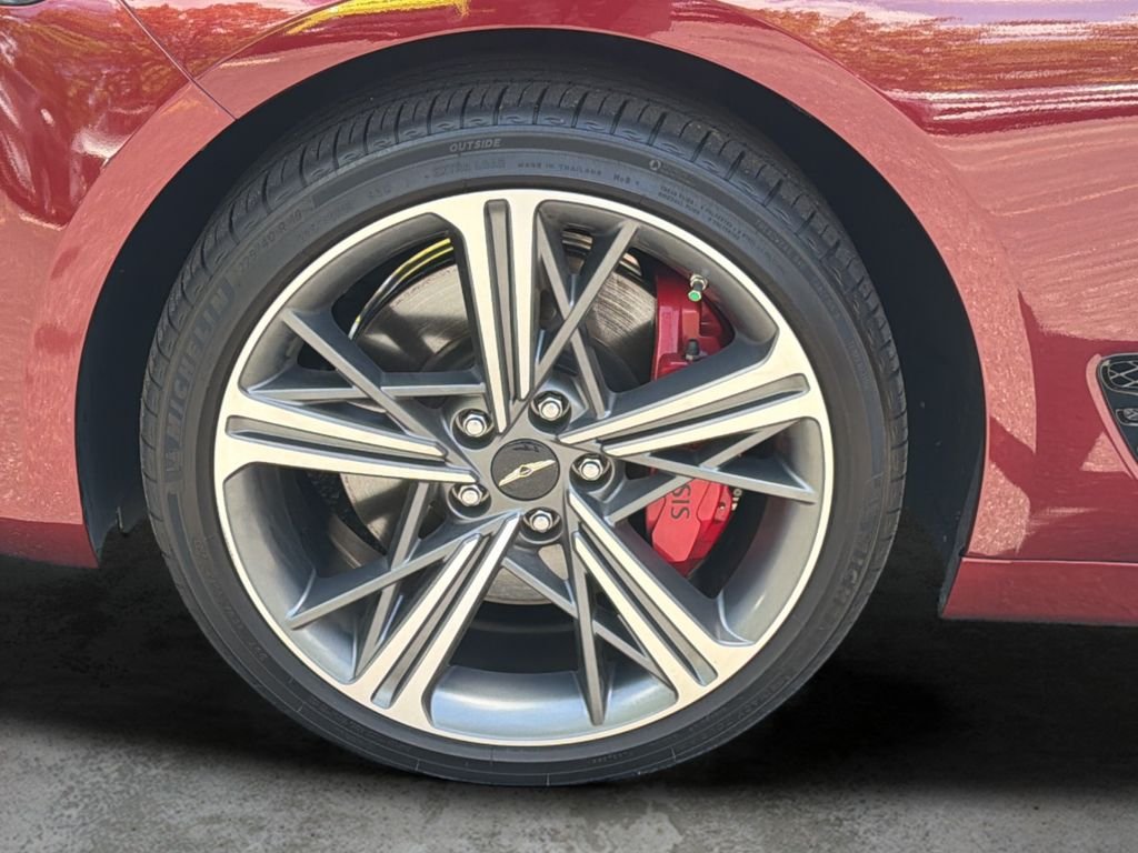 2025 GENESIS G70 Standard - Photo 47