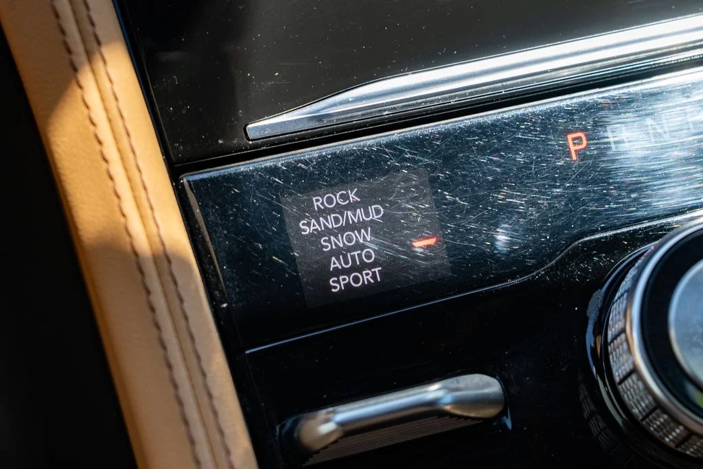 Used 2022 Silver Jeep Summit Reserve 4xe image 20