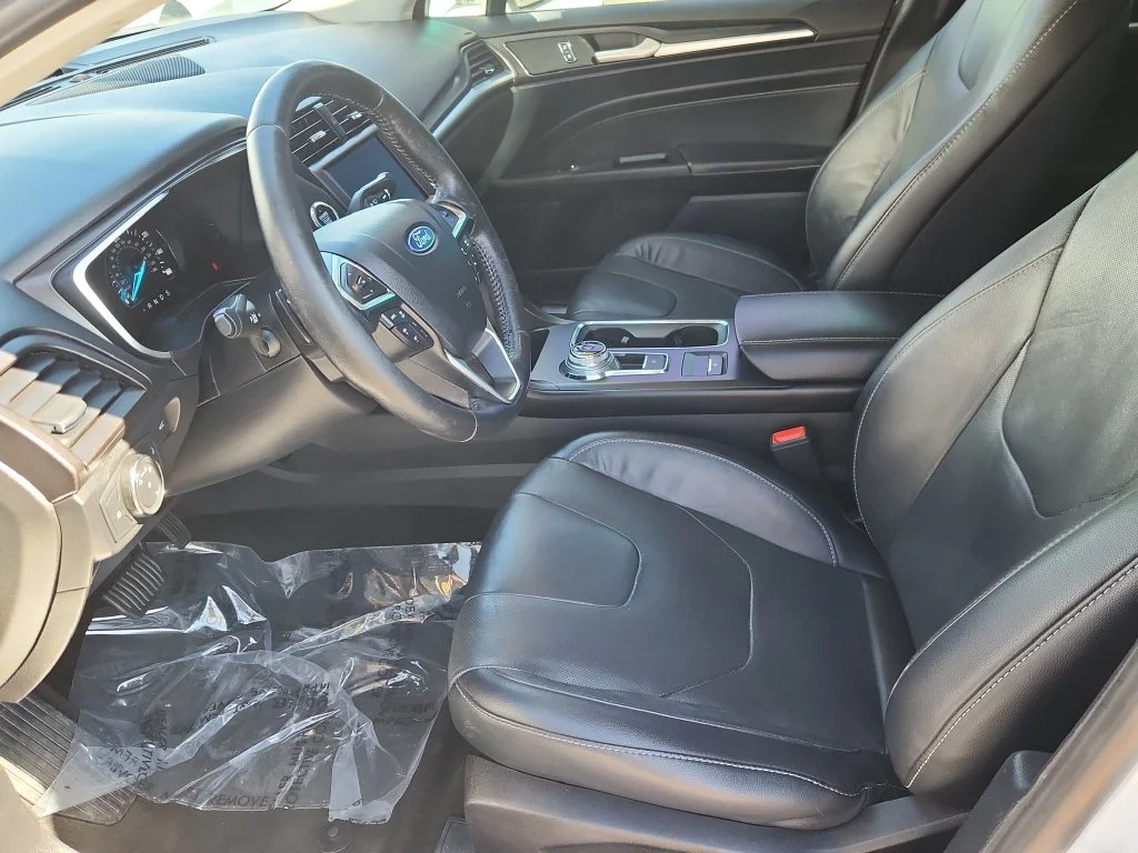 Used 2019 White Ford Titanium image 7