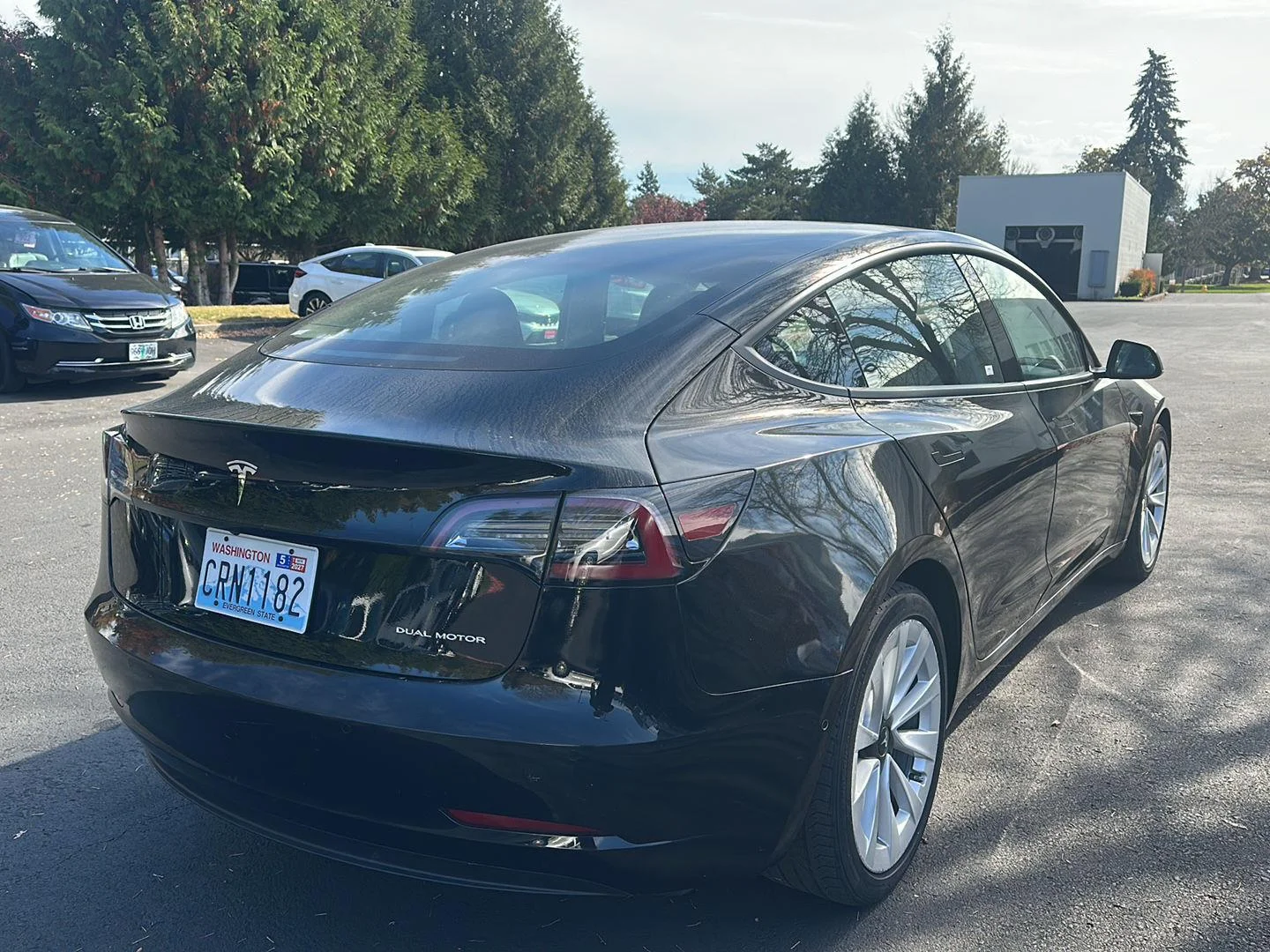 Used 2021 Solid Black Tesla Long Range image 5