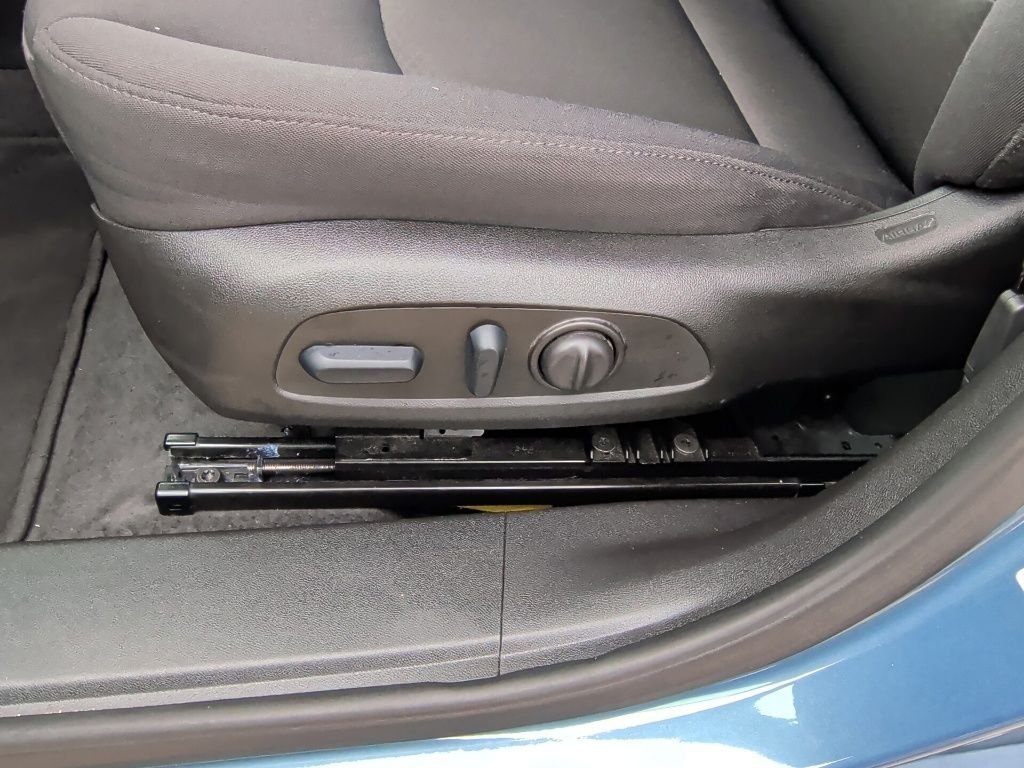 Used 2025 Blue Chevrolet LT image 13