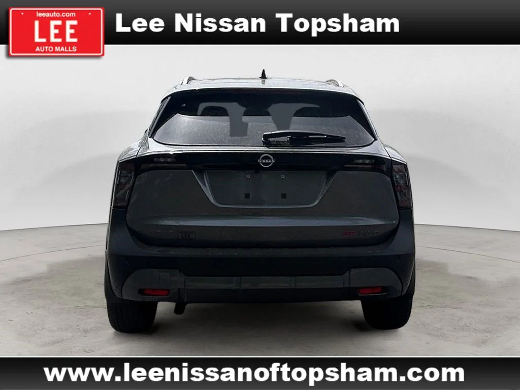 New 2026 Gun Metallic Nissan SR image 4