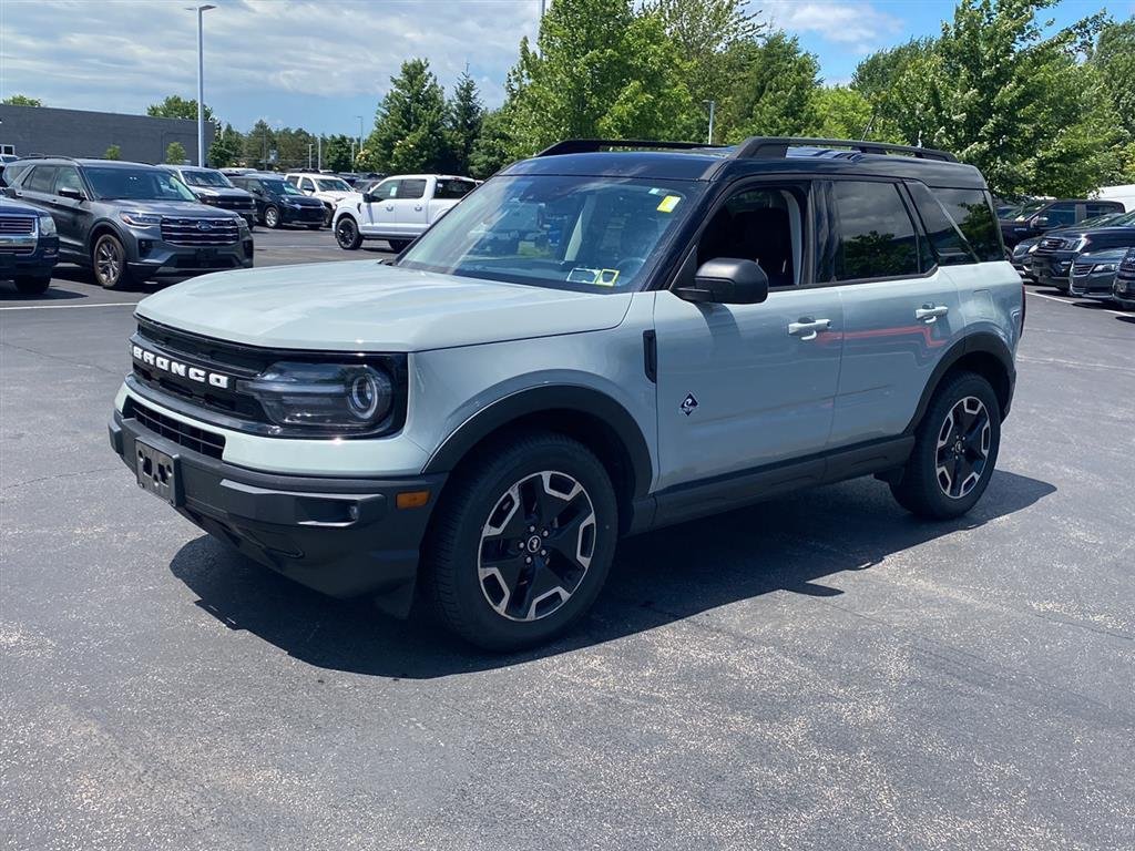 Used 2021 Cactus Gray Ford Outer Banks image 6