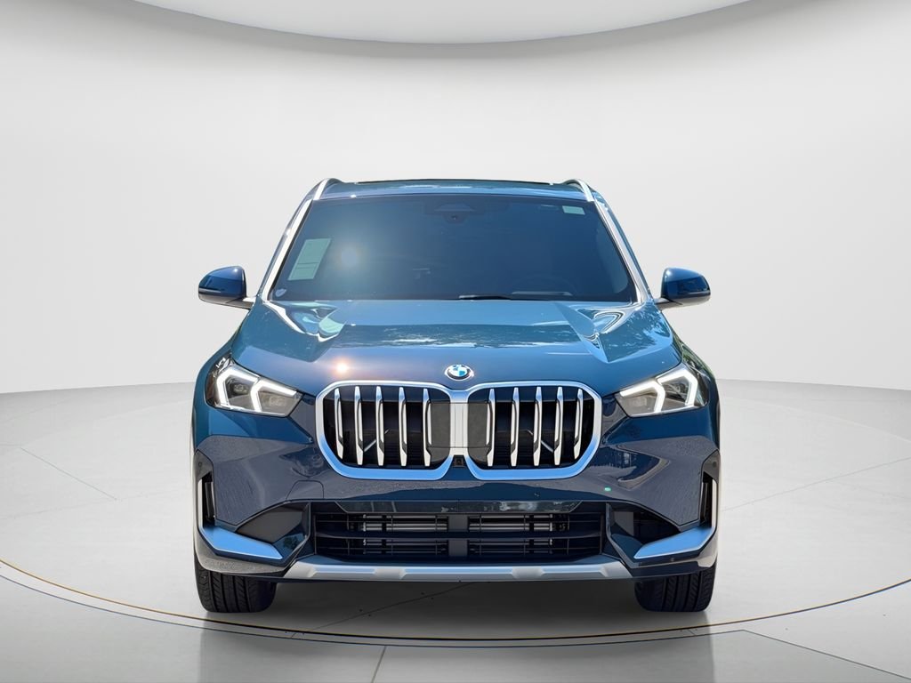 New 2026 Night Dusk Blue Metallic BMW xDrive28i image 2