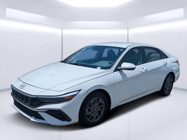 2024 Hyundai Elantra SEL - Photo 7