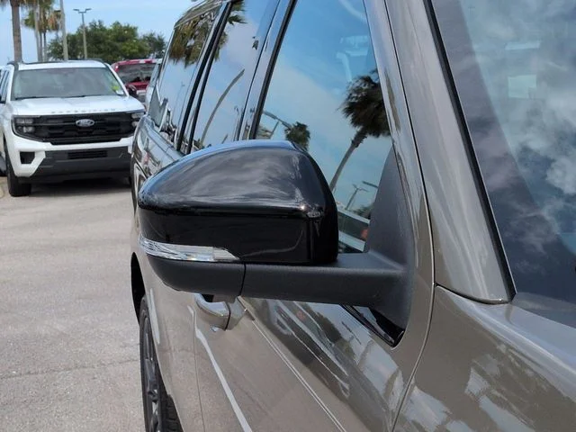 New 2026 Marsh Gray Ford MAX Platinum® image 12