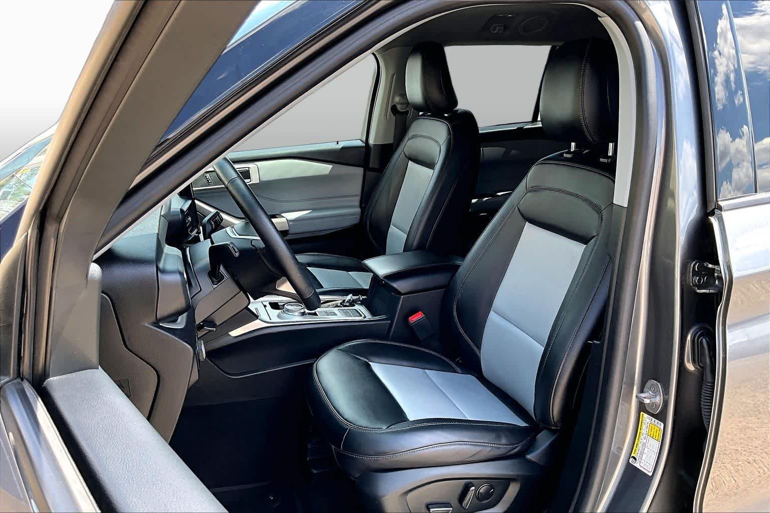Certified Used 2023 Carbonized Gray Ford XLT image 8
