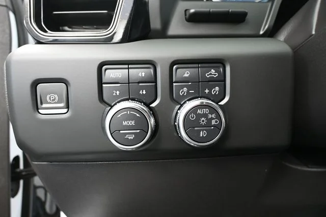 Certified Used 2023 White GMC AT4X image 40