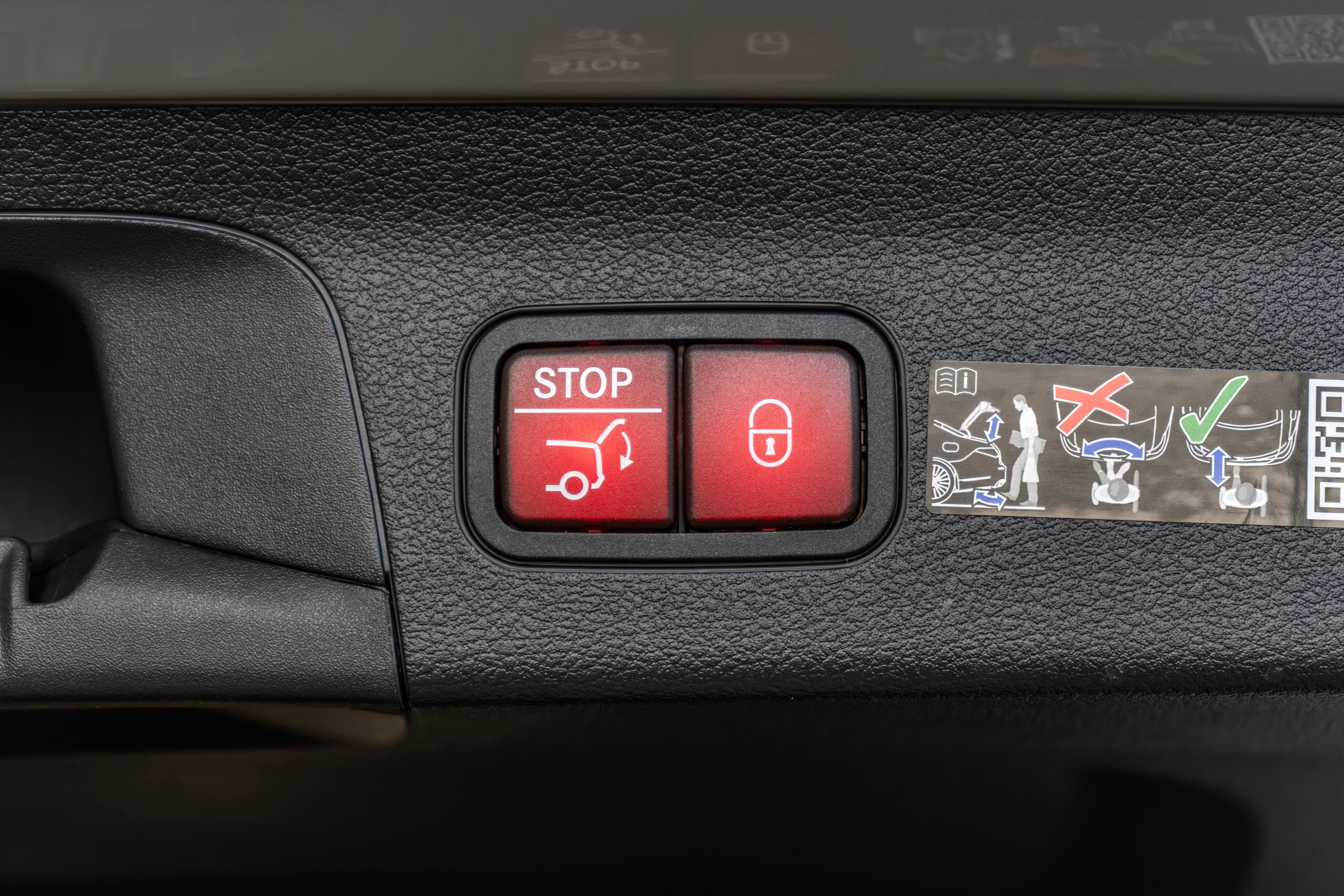 New 2026 MANUFAKTUR Alpine Grey Mercedes-Benz GLS 450 image 71