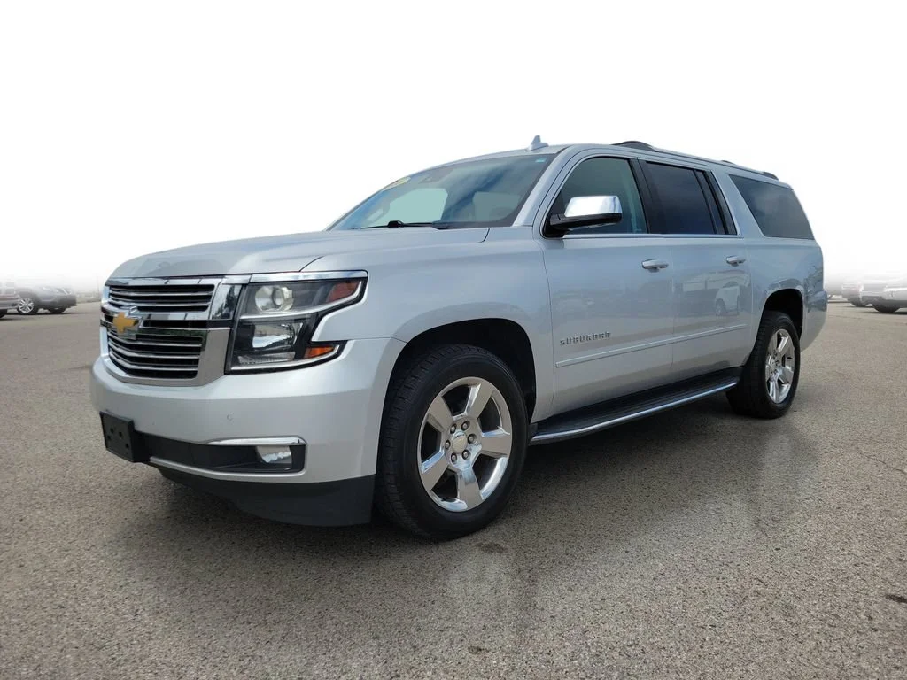 Used 2018 SILVER ICE METALLIC Chevrolet Premier image 2