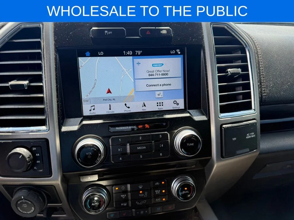 Used 2016 White Ford Platinum image 9