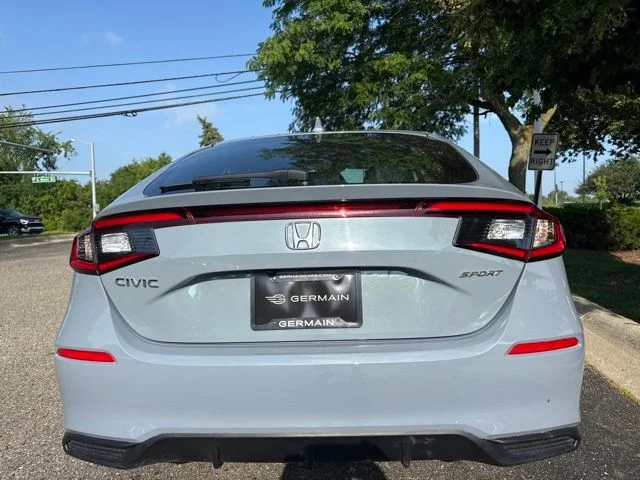 Used 2024  Honda Sport image 9