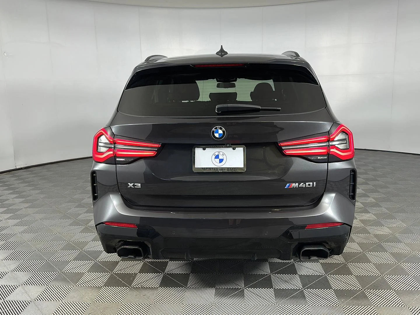 Used 2022 Dark Graphite Metallic BMW M40i image 26