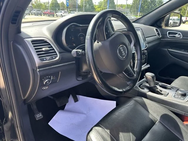 Used 2019 Black Jeep Limited image 12