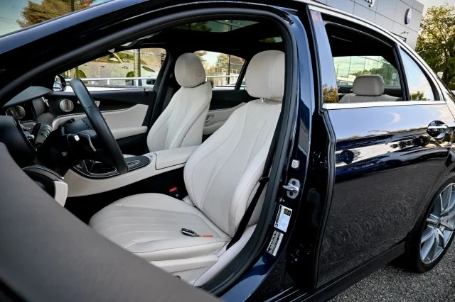 Used 2023 BLUE Mercedes-Benz E 350 image 14