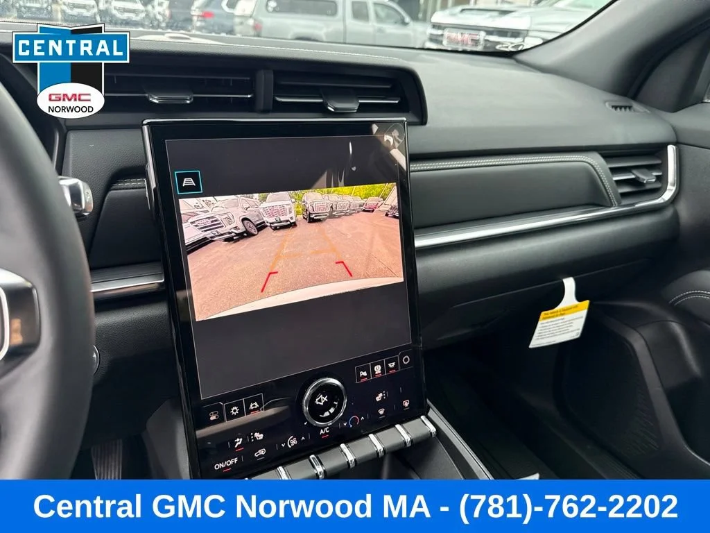 New 2027 Summit White GMC Elevation image 19