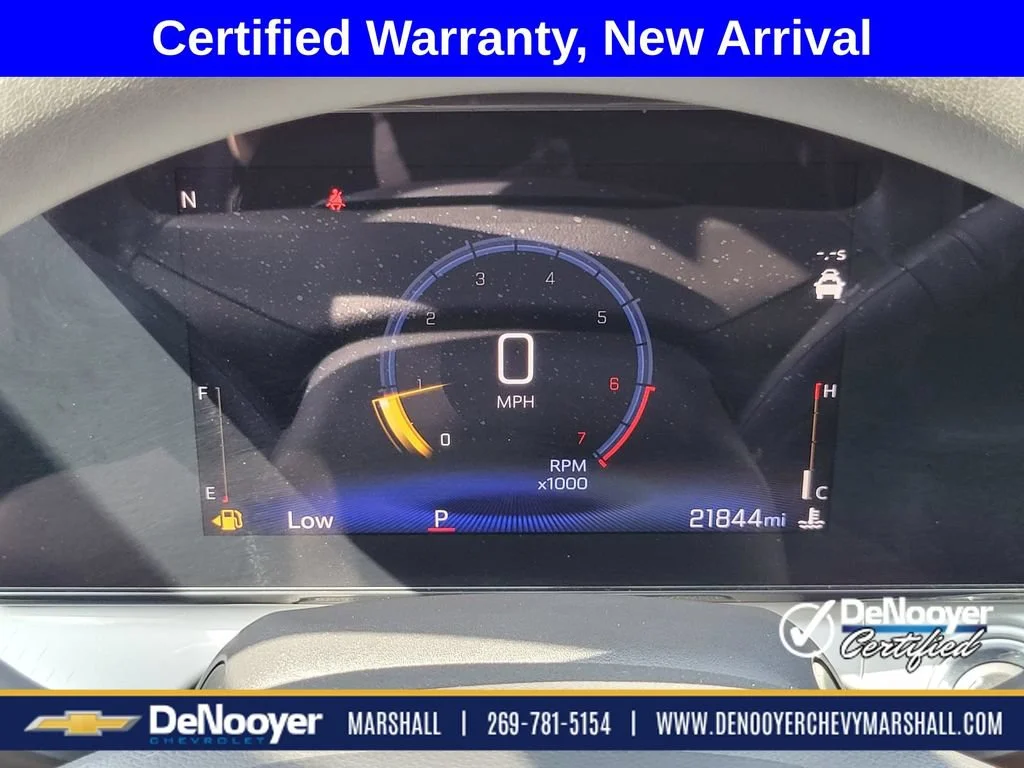 Used 2025 Mosaic Black Metallic Chevrolet LT image 10
