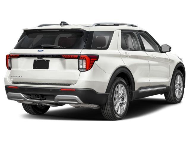 New 2026 Star White Metallic Tri-Coat Ford Platinum™ image 2
