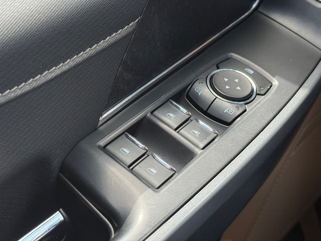 Certified Used 2023 Stone Gray Metallic Ford XLT image 26
