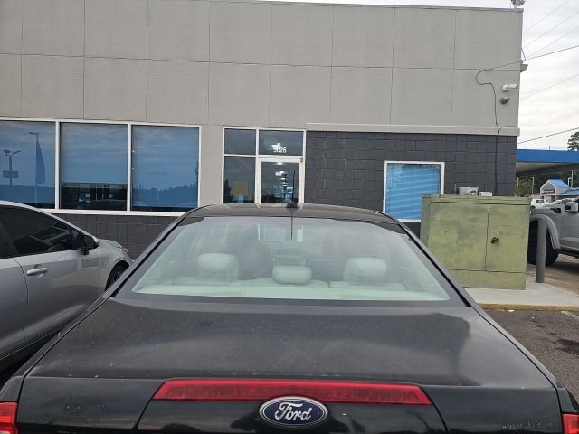 Used 2010 Black Ford SE image 5