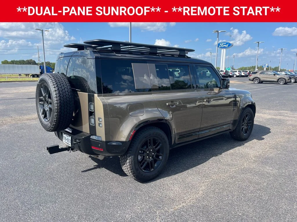 Used 2026 Gondwana Stone Land Rover X-Dynamic SE image 3