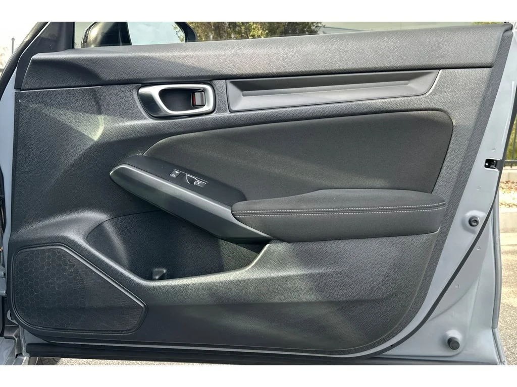 Used 2025 Sonic Gray Pearl Honda Sport image 20