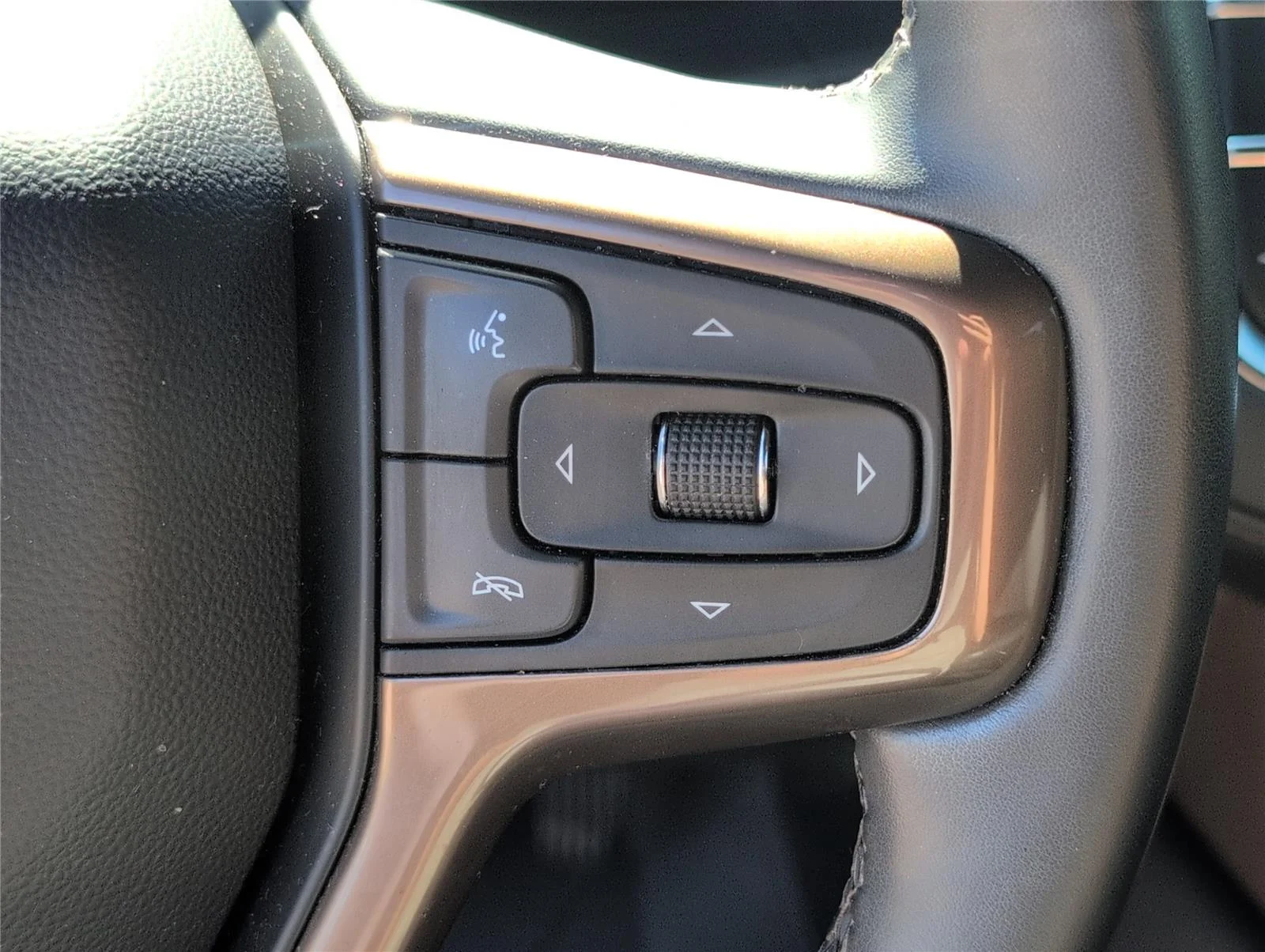 Used 2023 Dark Ash Metallic Chevrolet High Country image 25