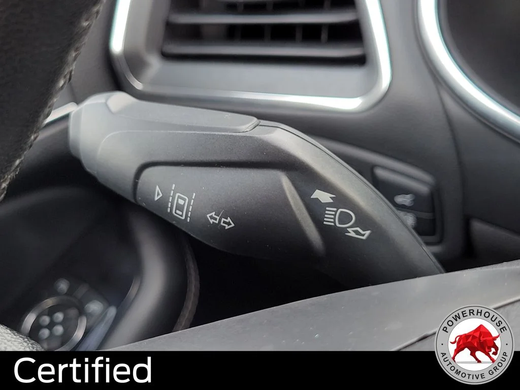 Used 2020 Green Ford Titanium image 33