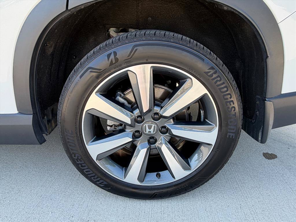 2025 Honda Pilot Elite - Photo 46