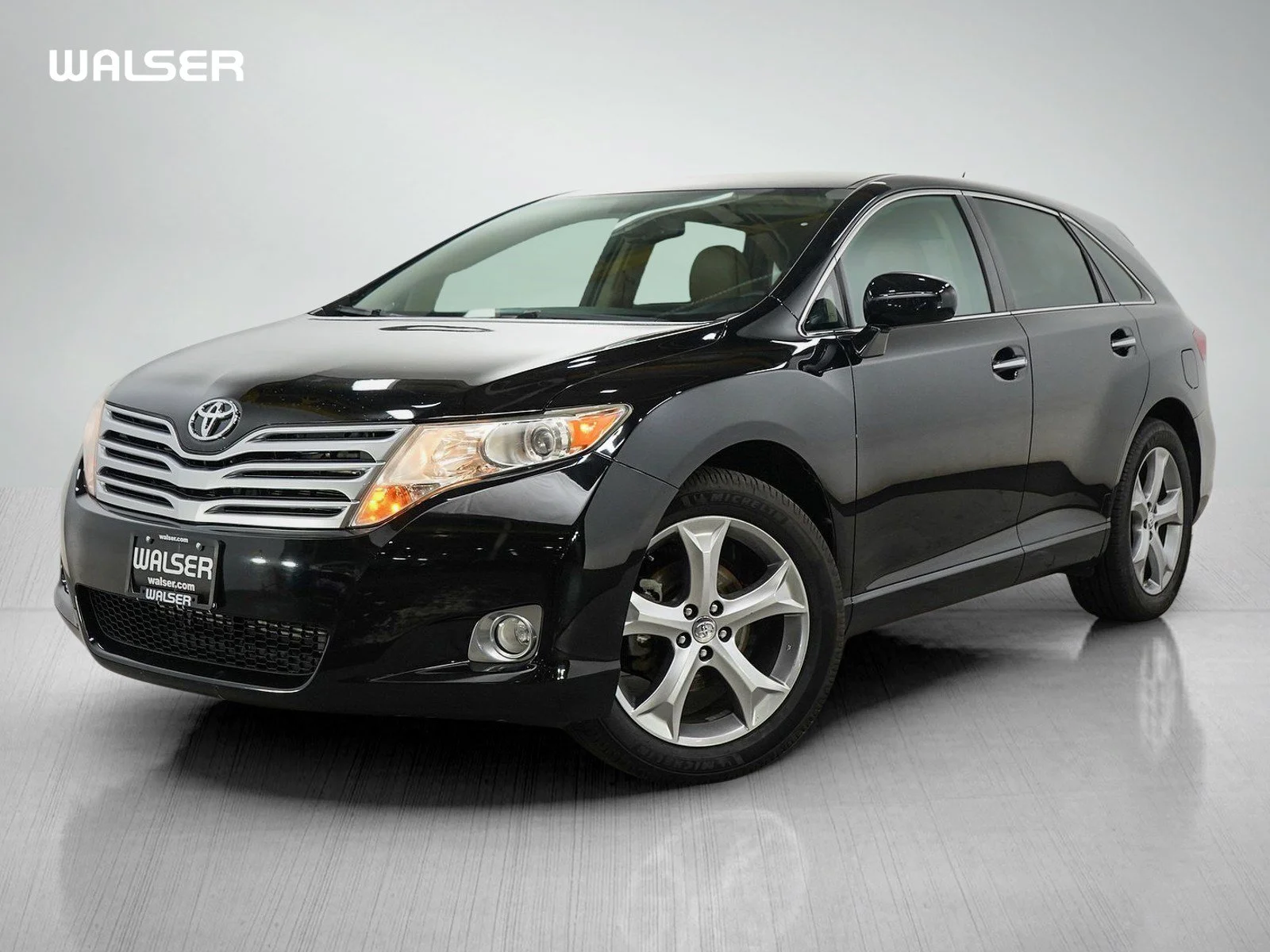 Used 2009 Black Toyota wagon 4d image 1