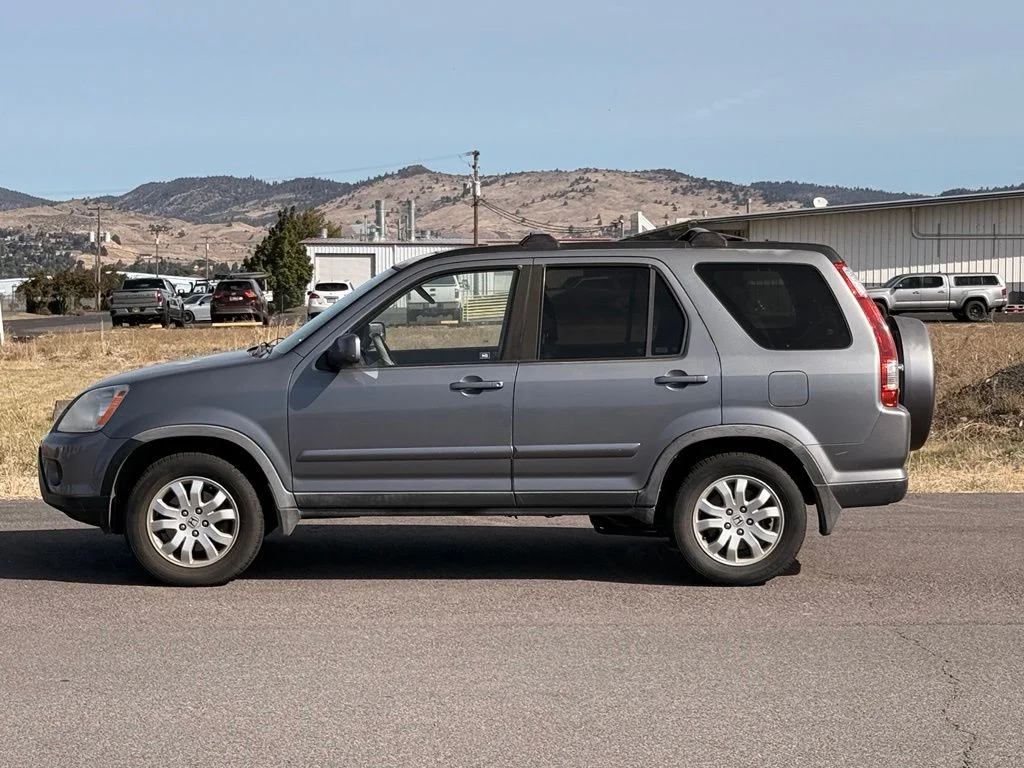 Used 2006 Honda CR-V SE with VIN JHLRD78926C055423 for sale in Klamath Falls, OR