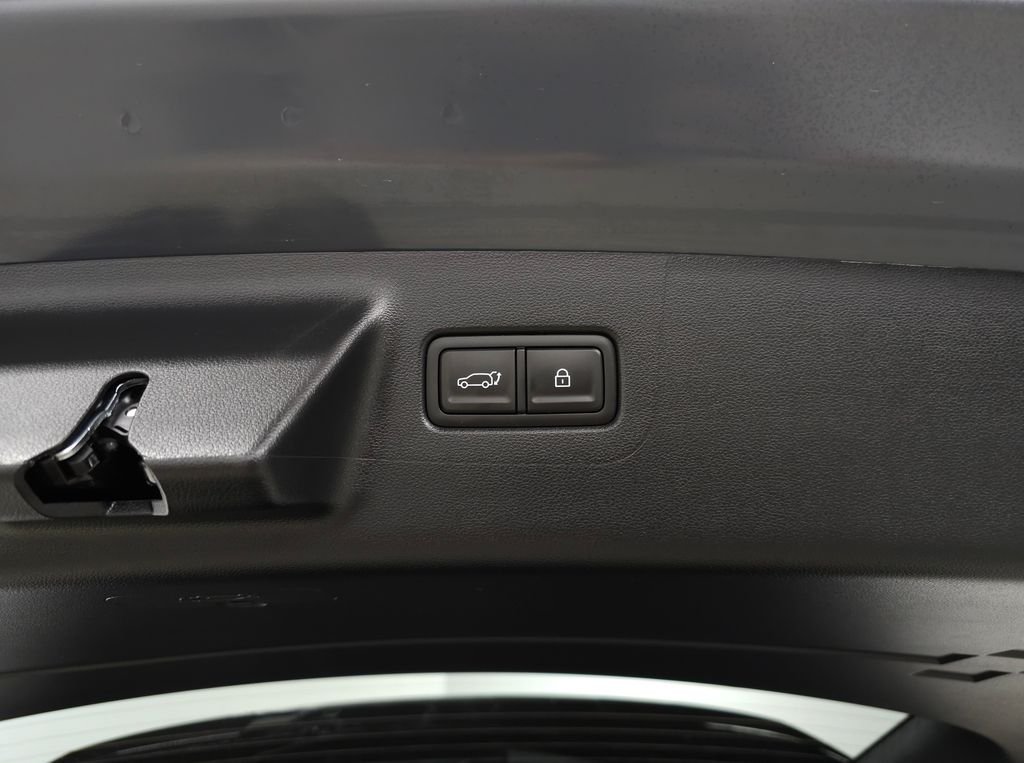 2026 Hyundai Santa Fe Limited - Photo 10
