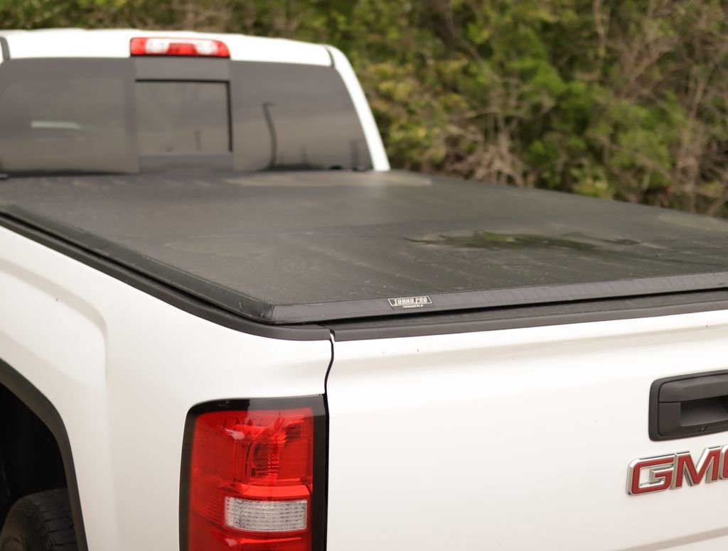 Used 2019 SUMMIT WHITE GMC Denali image 31