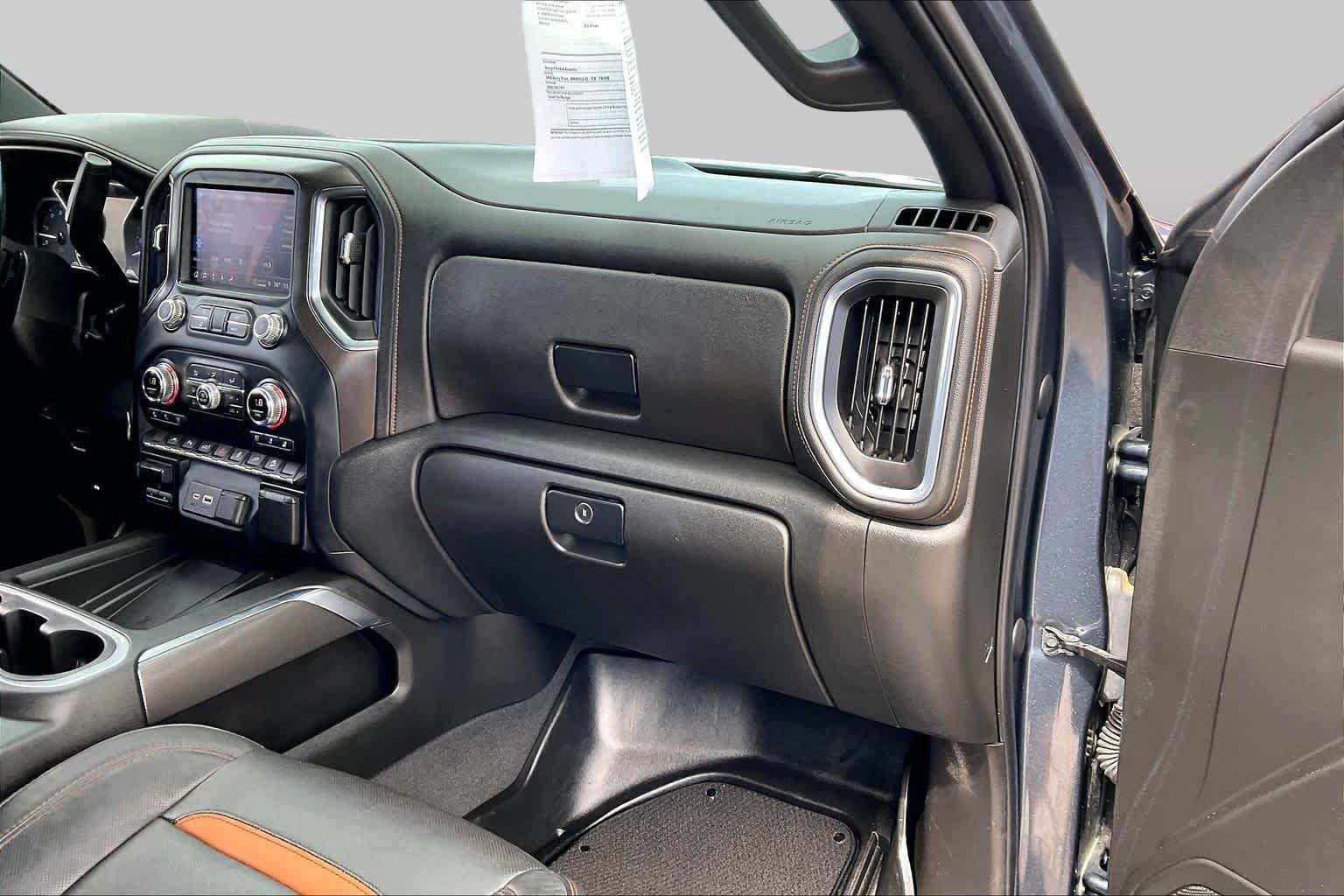 Used 2022 Dark Sky Metallic GMC AT4 image 15