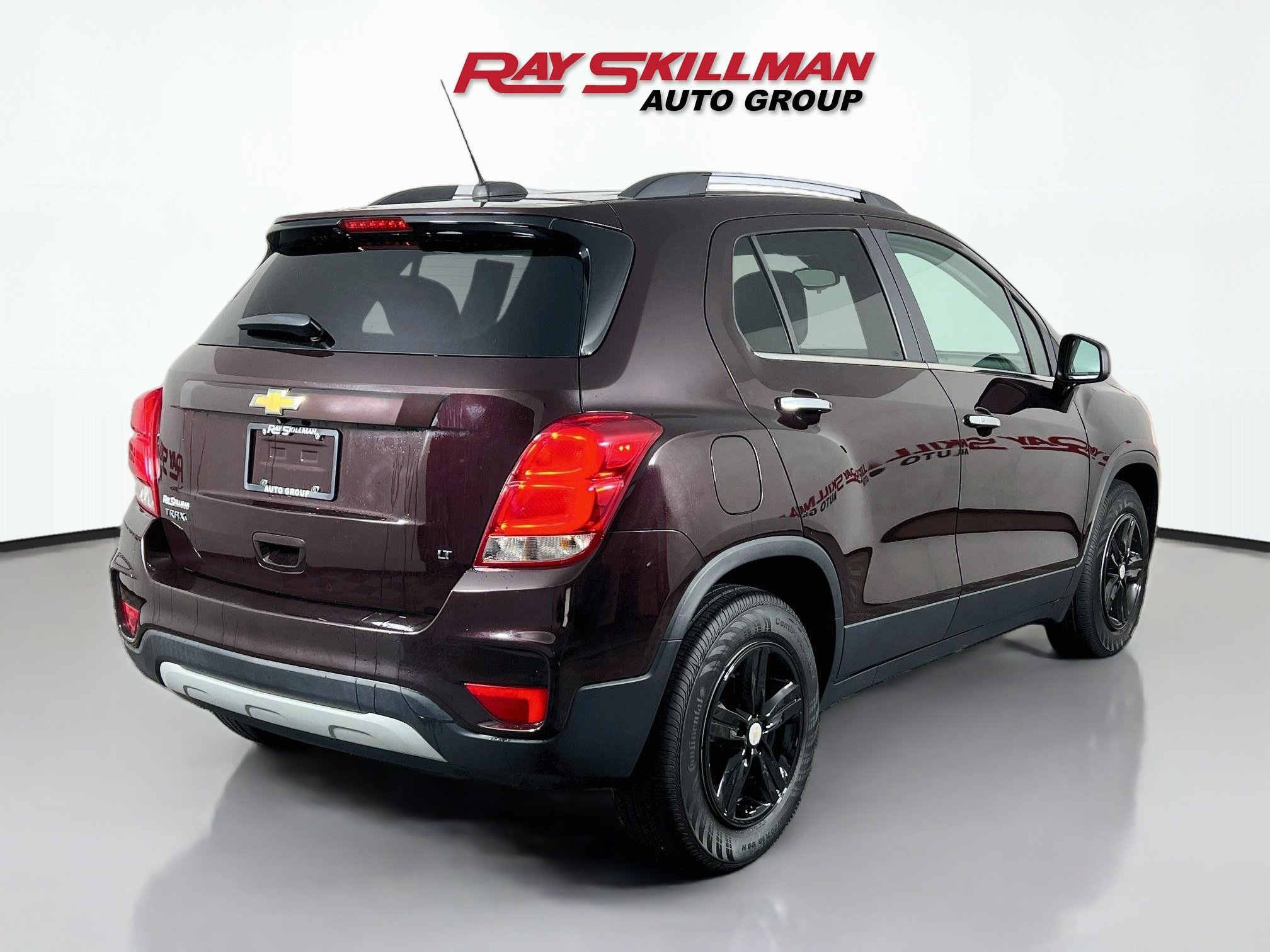 Used 2020 Black Cherry Metallic Chevrolet LT image 7
