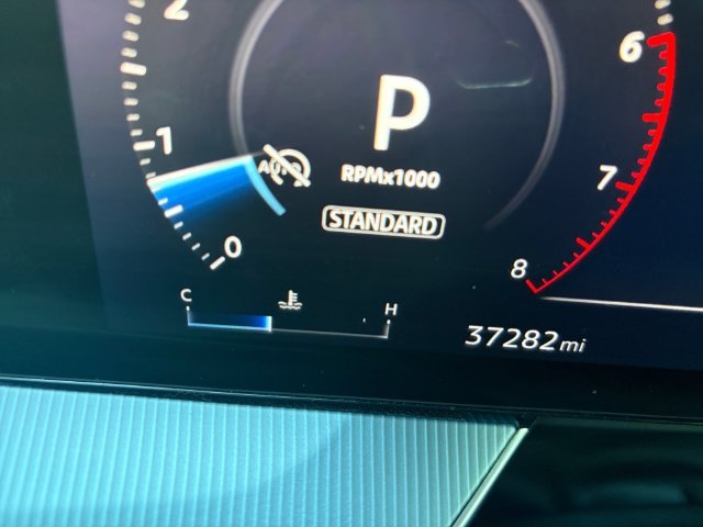 Used 2025 Gold Nissan SL image 16