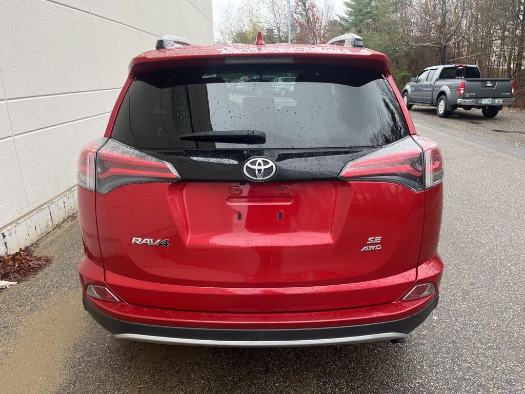 Used 2016 Barcelona Red Metallic Toyota SE image 8